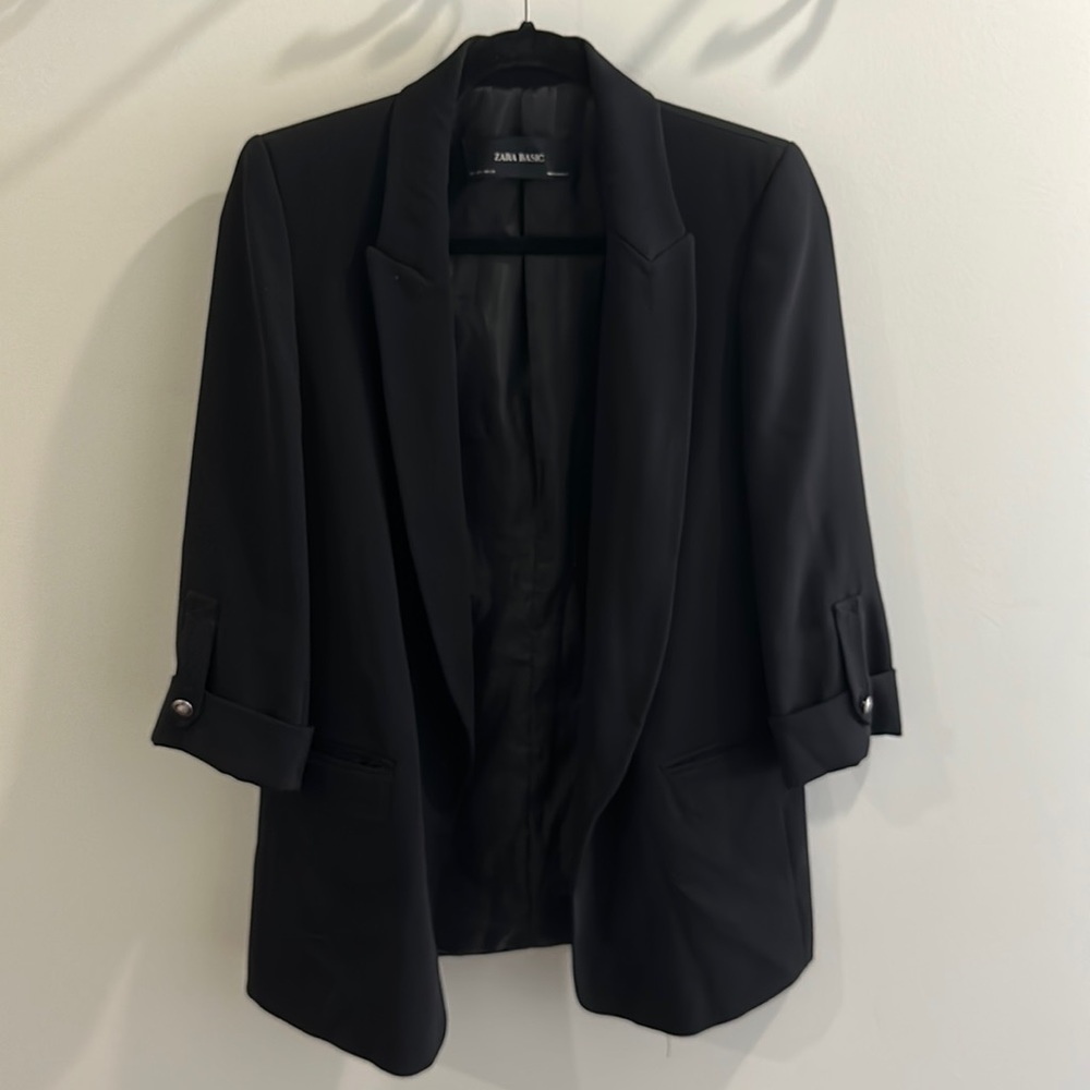 Oversized crop sleeve black Zara blazer size SMALL